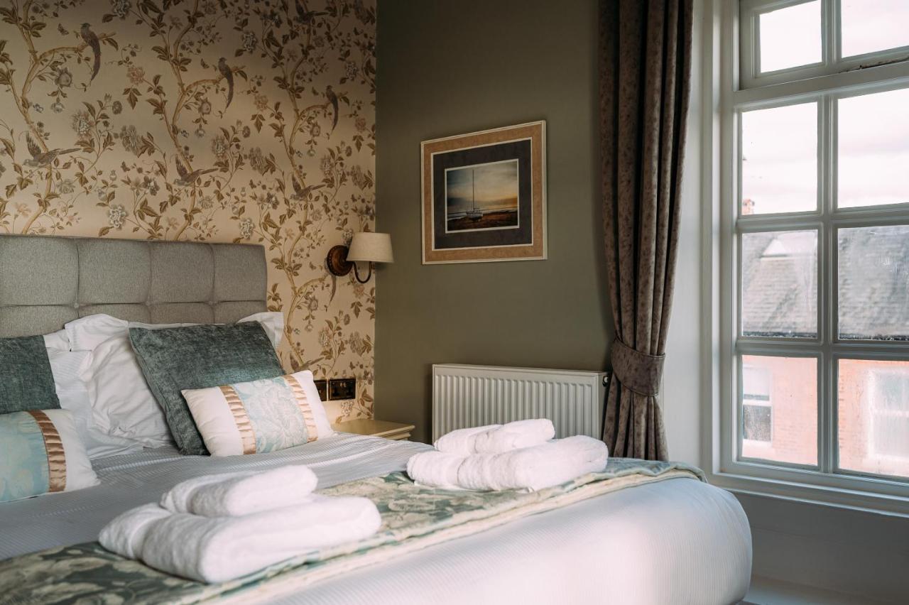 The Queens Hotel Lytham St Annes Extérieur photo